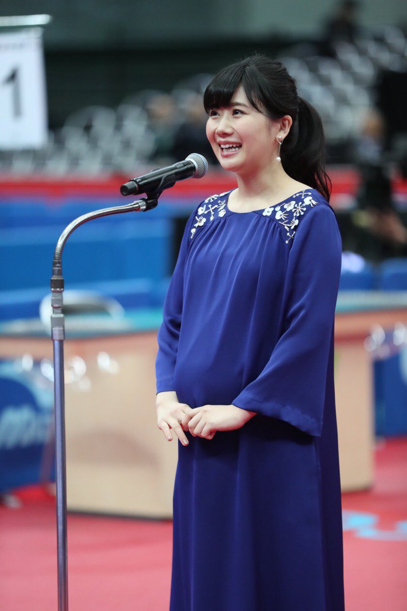 挨拶する福原愛さん
