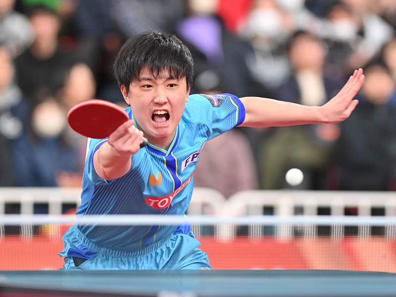 予想以上の苦戦を強いられた張本だったが、ファンの声援も背に受け、最後はしっかりと勝ち切った